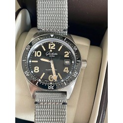 GLASHÜTTE SeaQ