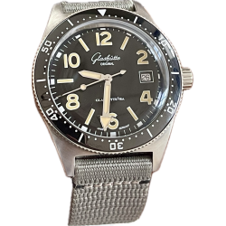 GLASHÜTTE SeaQ