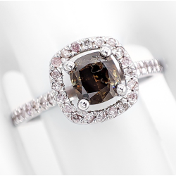 Bague or blanc et diamants